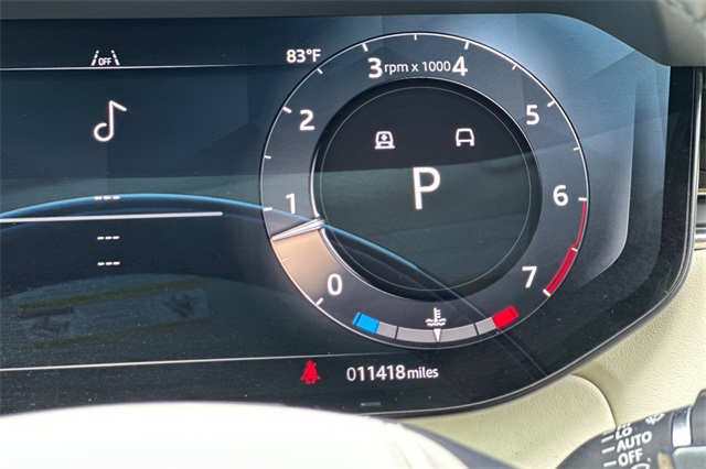 2025 Land Rover Range Rover SE photo 23