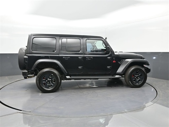2019 Jeep Wrangler Unlimited Sahara photo 21
