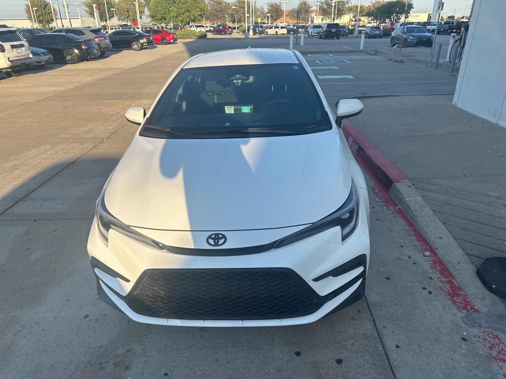2024 Toyota Corolla SE photo 2
