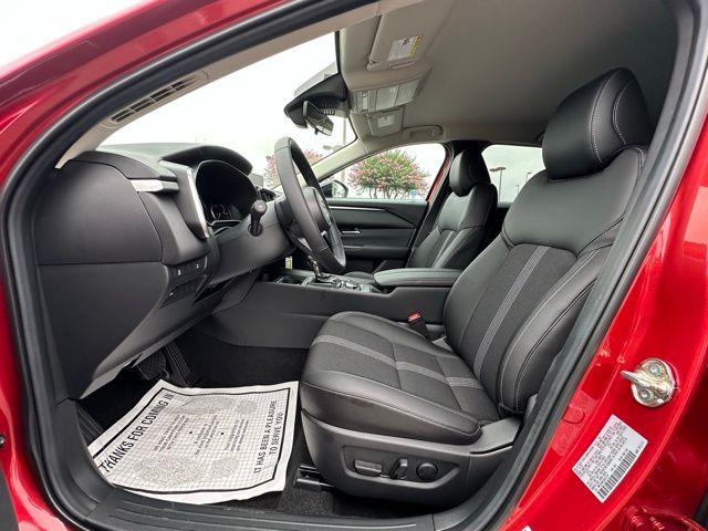 2025 Mazda CX-50 2.5 S Preferred photo 24