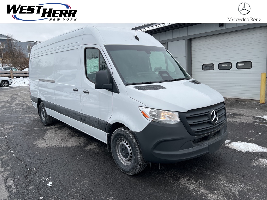 2025 Mercedes-Benz Sprinter Cargo Van Base's photo