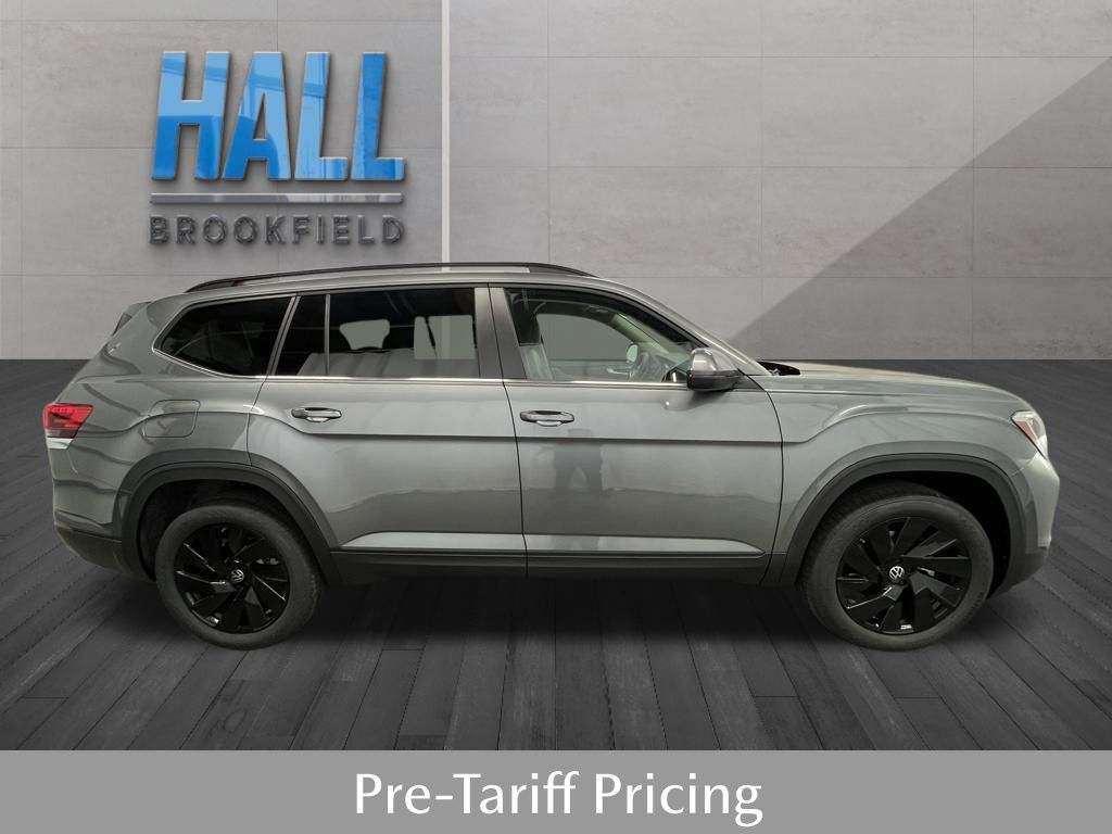 2025 Volkswagen Atlas SE Technology photo 6