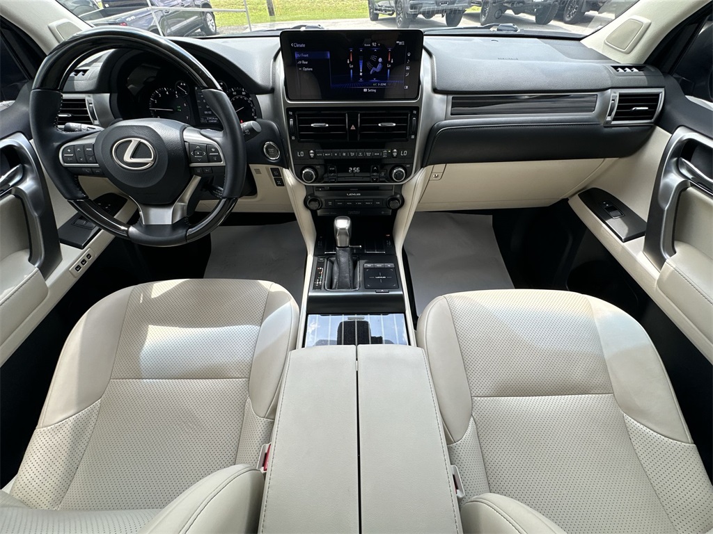 2023 Lexus GX 460 Luxury photo 21