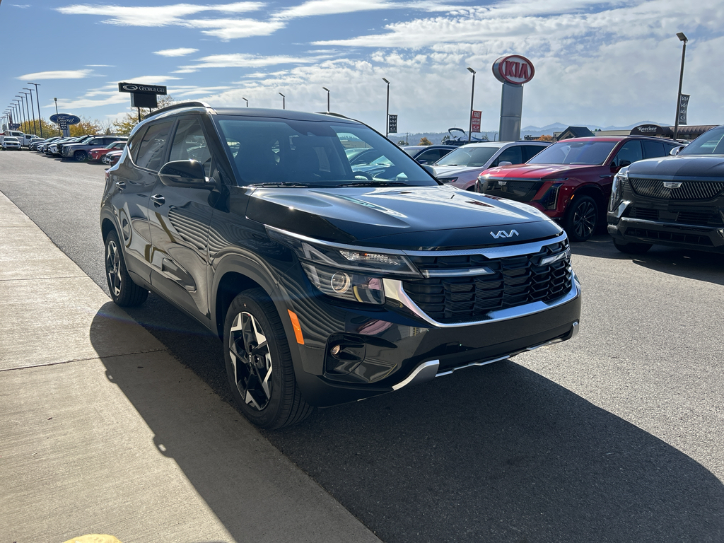 2026 Kia Seltos S photo 3