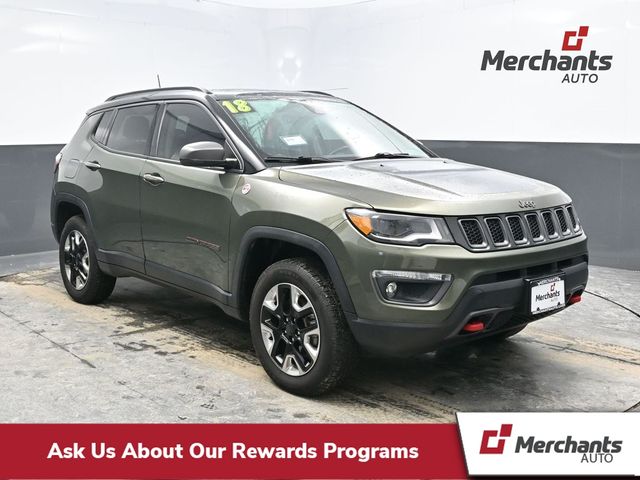 2018 Jeep Compass Trailhawk's photo