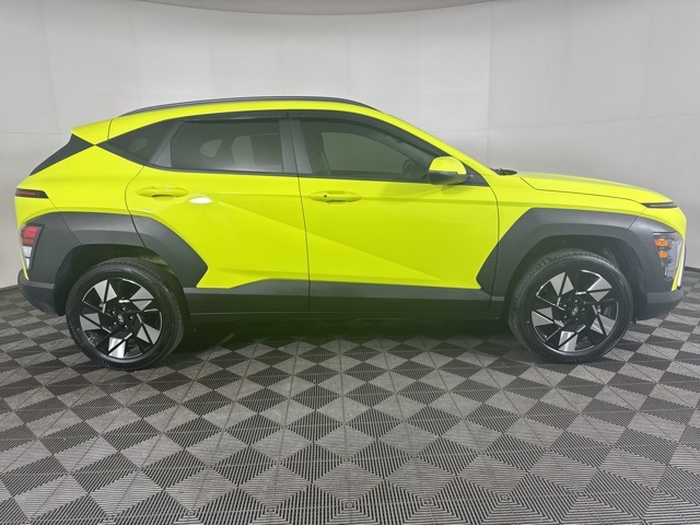 2024 Hyundai Kona SEL photo 2