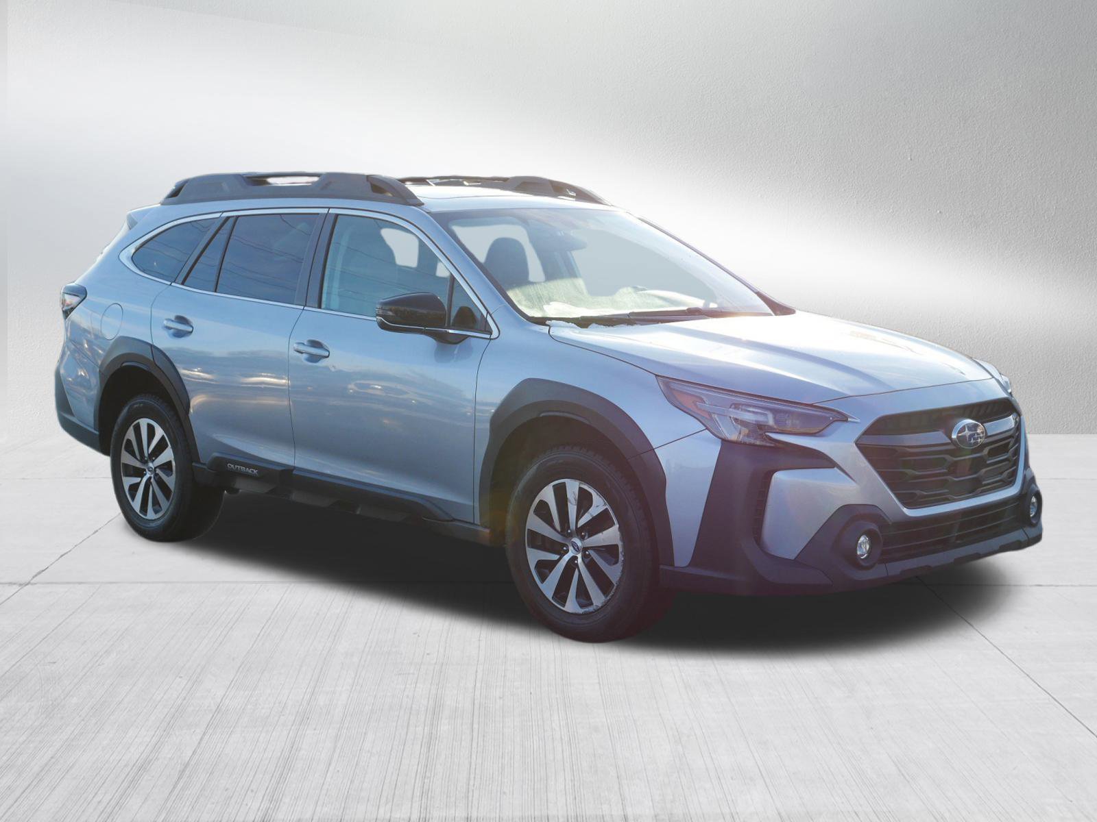 2023 Subaru Outback Premium's photo