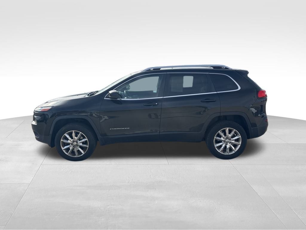 Used 2015 Jeep Cherokee Limited with VIN 1C4PJMDS8FW521181 for sale in North Huntingdon, PA