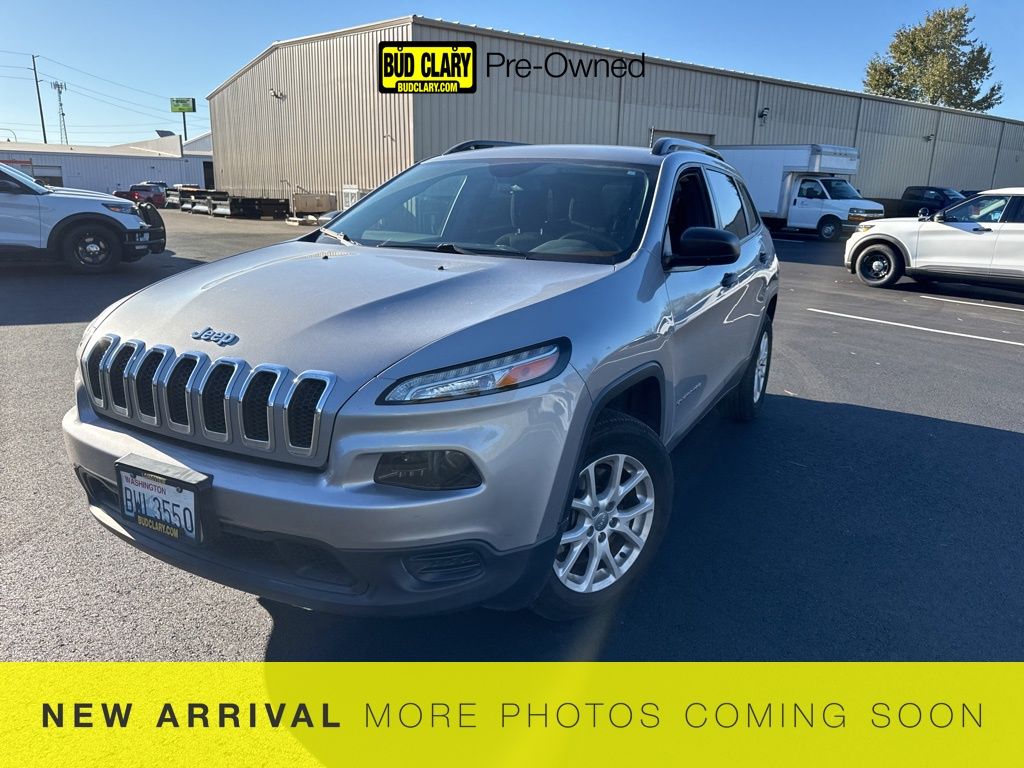 2017 Jeep Cherokee Sport