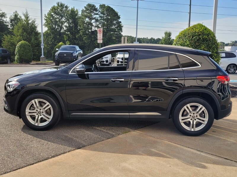 2021 Mercedes Benz GLA 250 photo 4