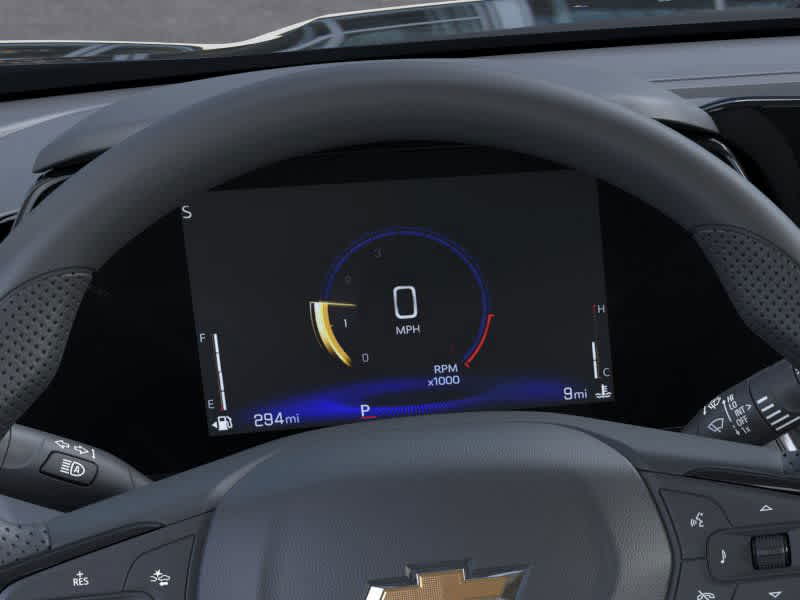2025 Chevrolet Trax LT photo 13