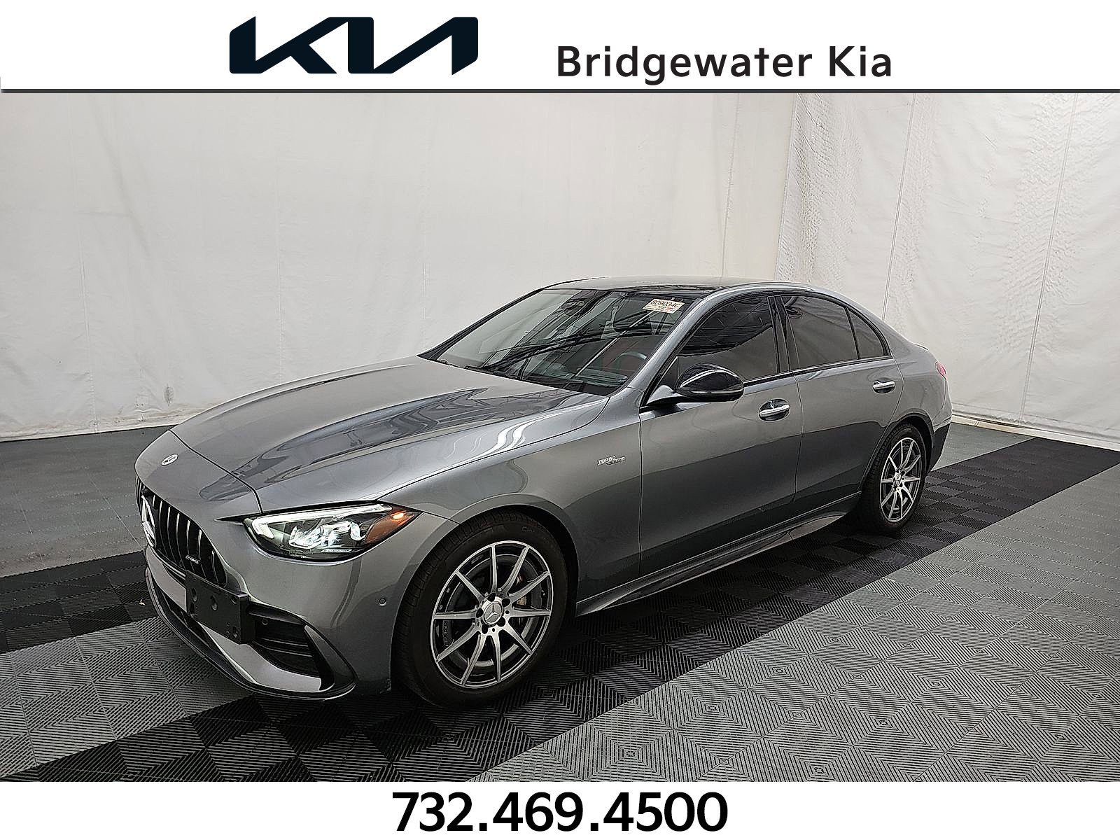 2023 Mercedes-Benz C-Class Sedan AMG C43's photo