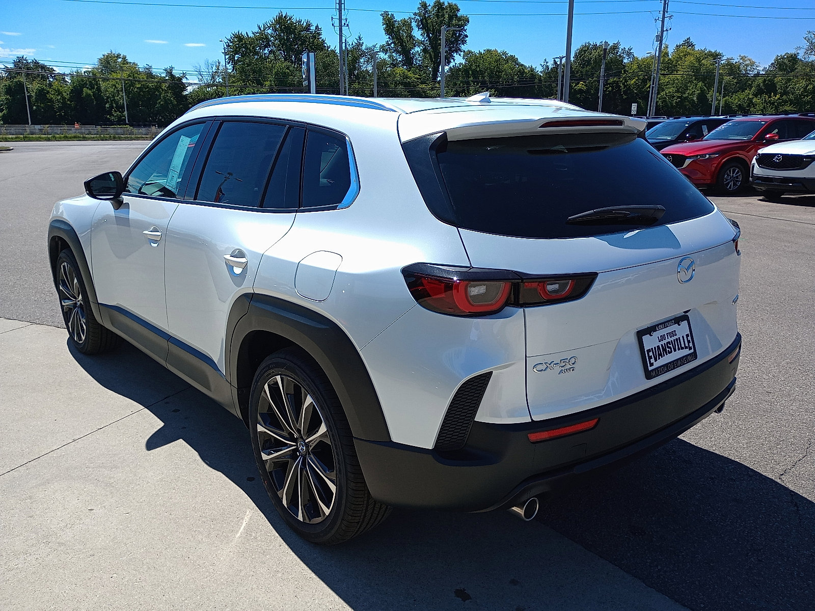 2025 Mazda CX-50 2.5 Premium Plus photo 5