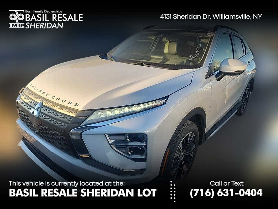 2022 Mitsubishi Eclipse Cross SE's photo