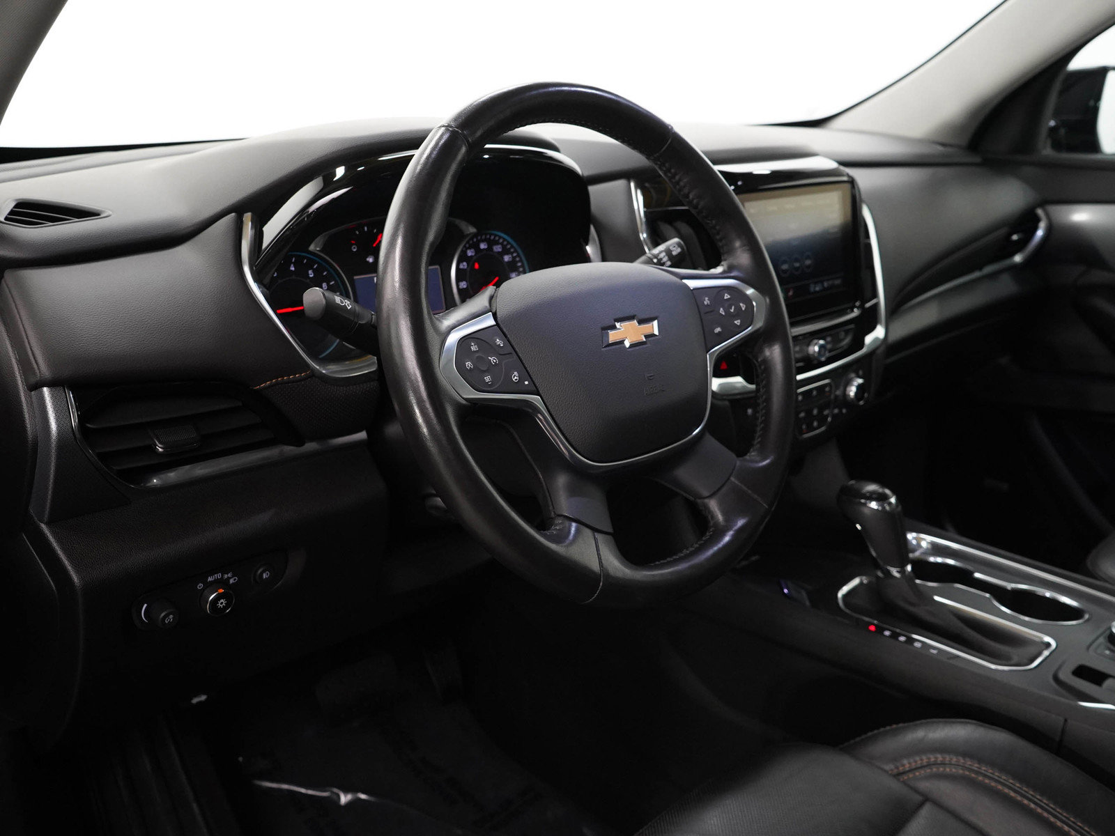 2020 Chevrolet Traverse Premier photo 20