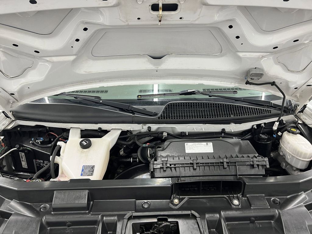 2020 Chevrolet Express 2500 Work Cargo Van photo 24
