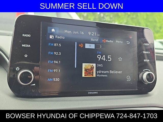 2022 Hyundai Santa Fe SEL photo 5