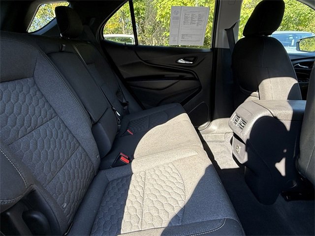 2020 Chevrolet Equinox LT photo 18