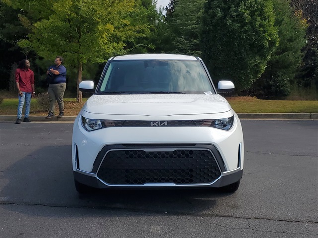 2025 Kia Soul LX S photo 2