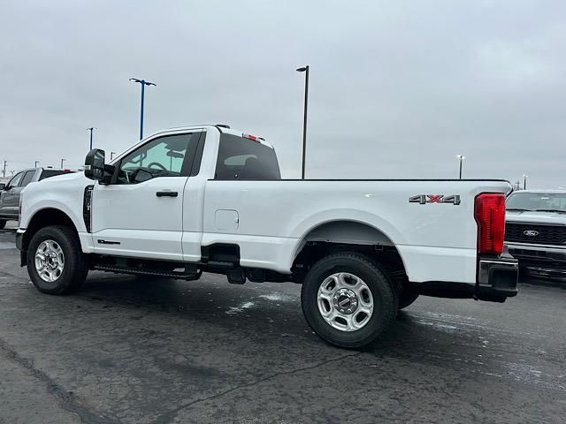 2025 Ford F-250 XLT photo 8