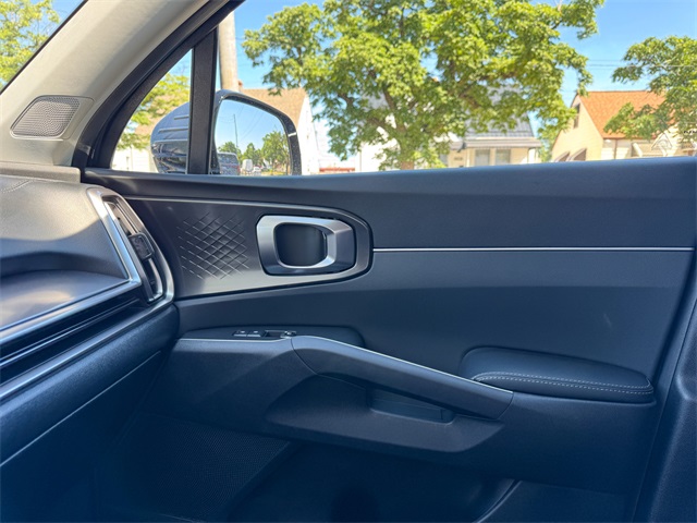 2025 Kia Sorento S photo 34