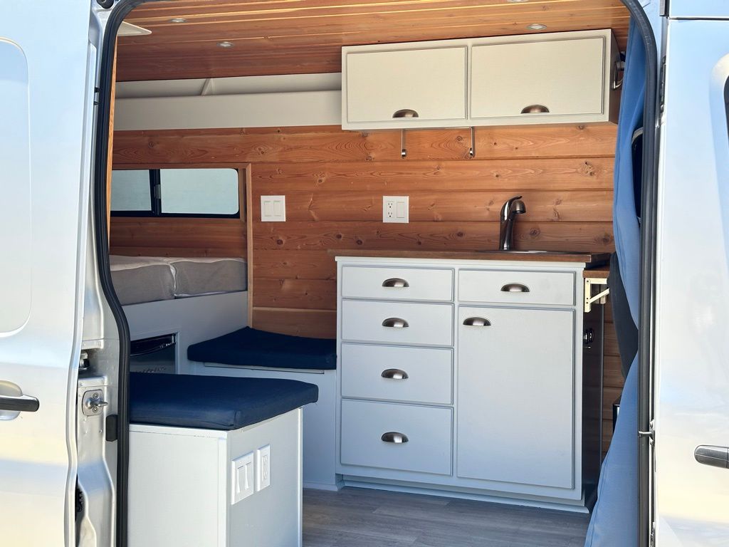 2020 Ford Transit 250