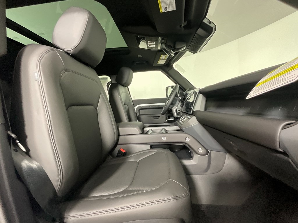 2026 Land Rover Defender 110 S photo 3