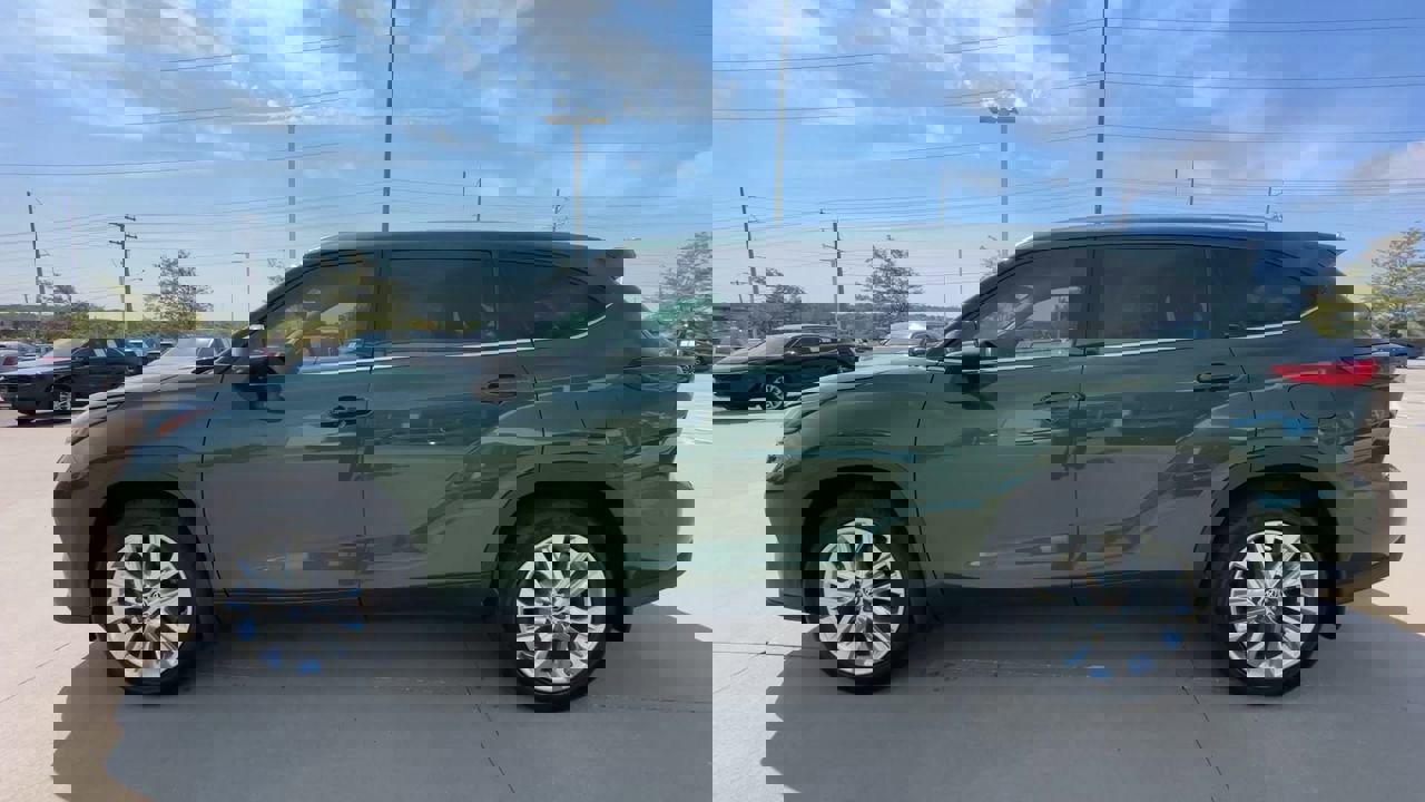 2023 Toyota Highlander Limited Platinum XLE XSE photo 5