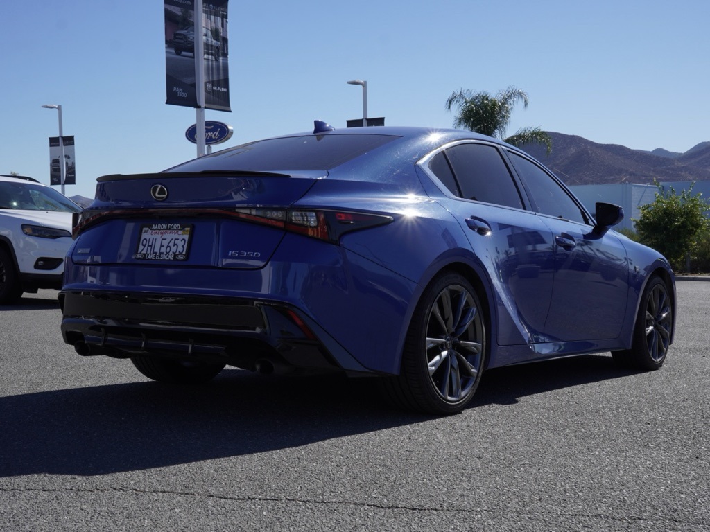 2021 Lexus IS 350 F SPORT photo 3