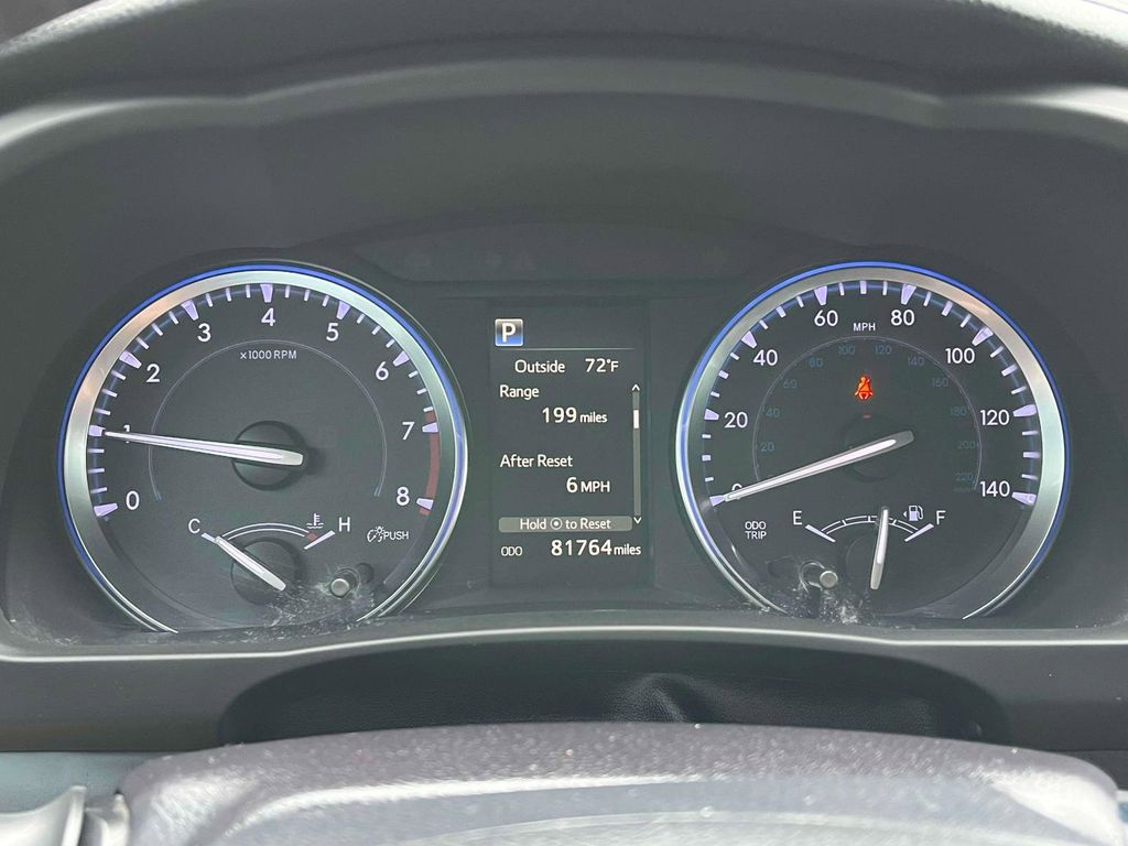 2019 Toyota Highlander XLE photo 24