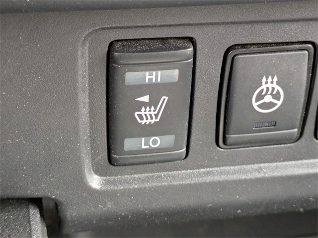 2022 Nissan Frontier SV photo 19