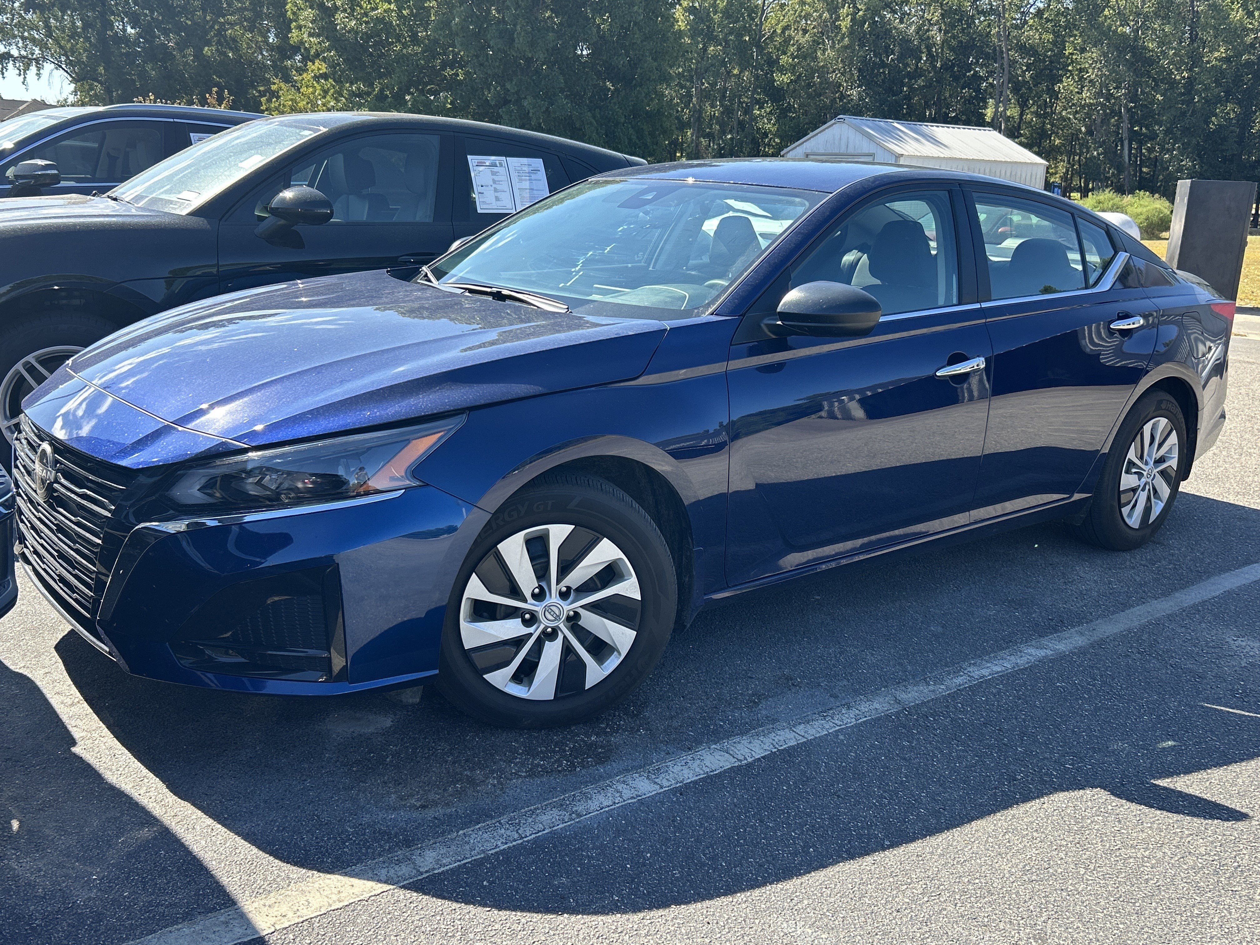 2024 Nissan Altima S's photo