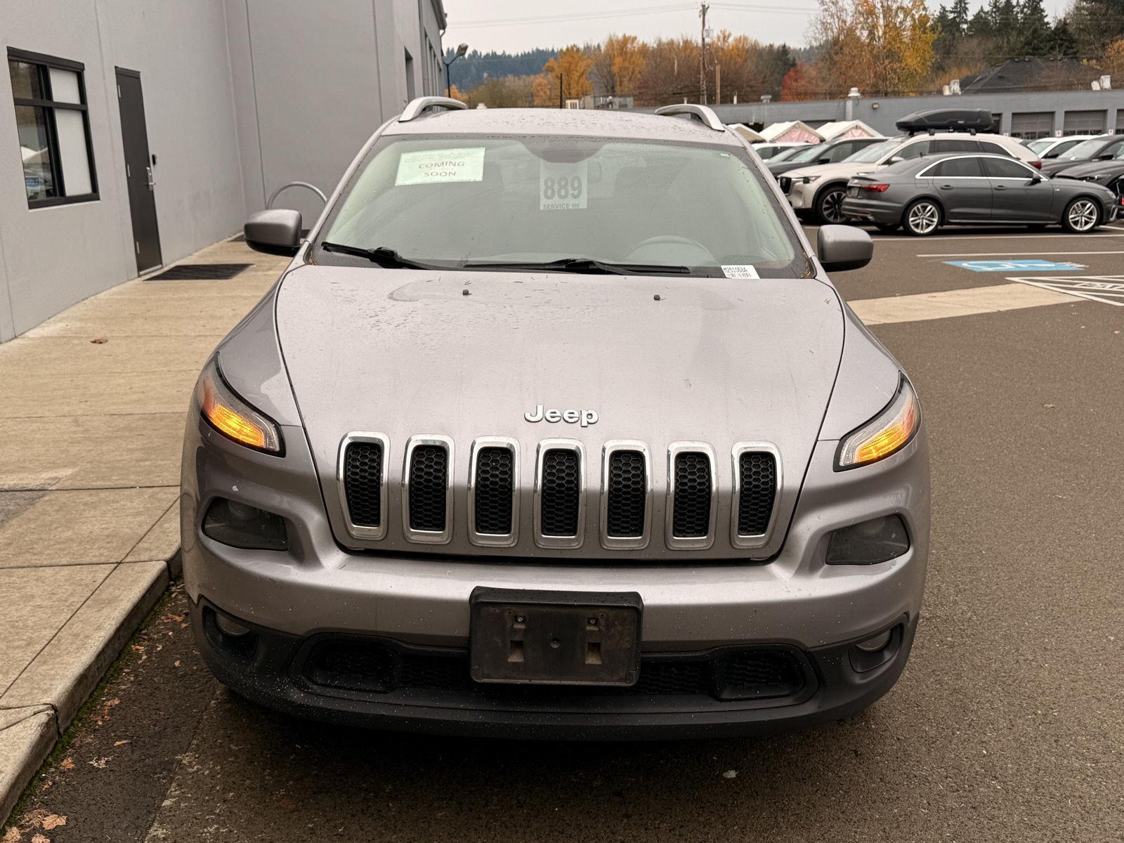 2018 Jeep Cherokee Latitude photo 3