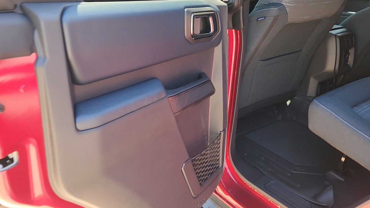 2025 Ford Bronco Heritage First Edition photo 23
