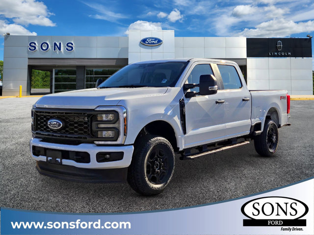 2026 Ford F-250 Super Duty XL's photo