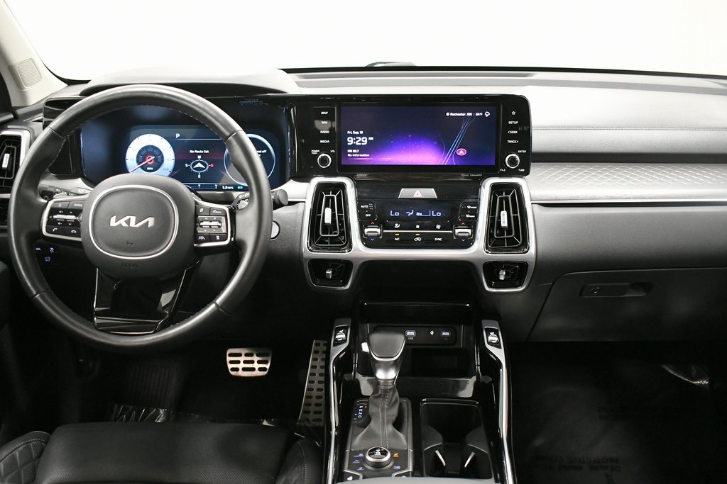 2023 Kia Sorento SX Prestige photo 3