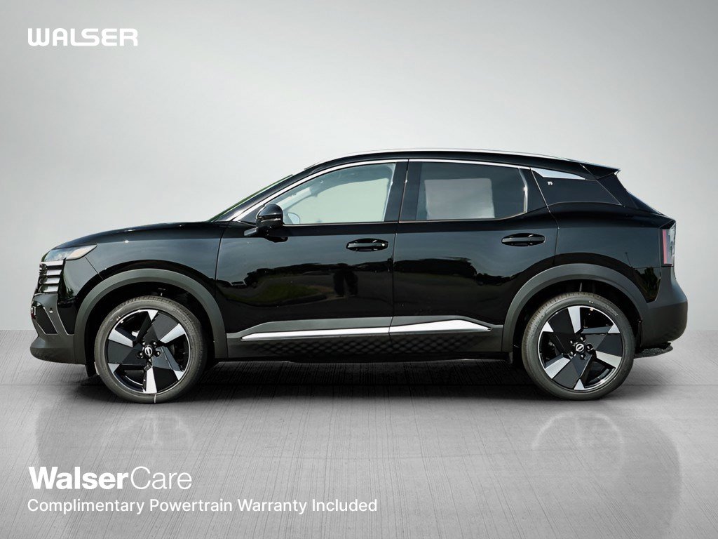 2025 Nissan Kicks SR photo 2