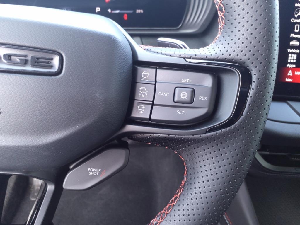 2025 Dodge Charger R/T photo 13