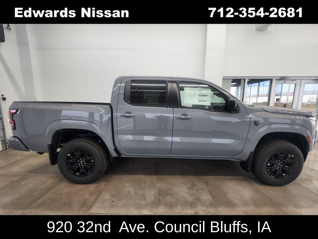 2026 Nissan Frontier SV's photo