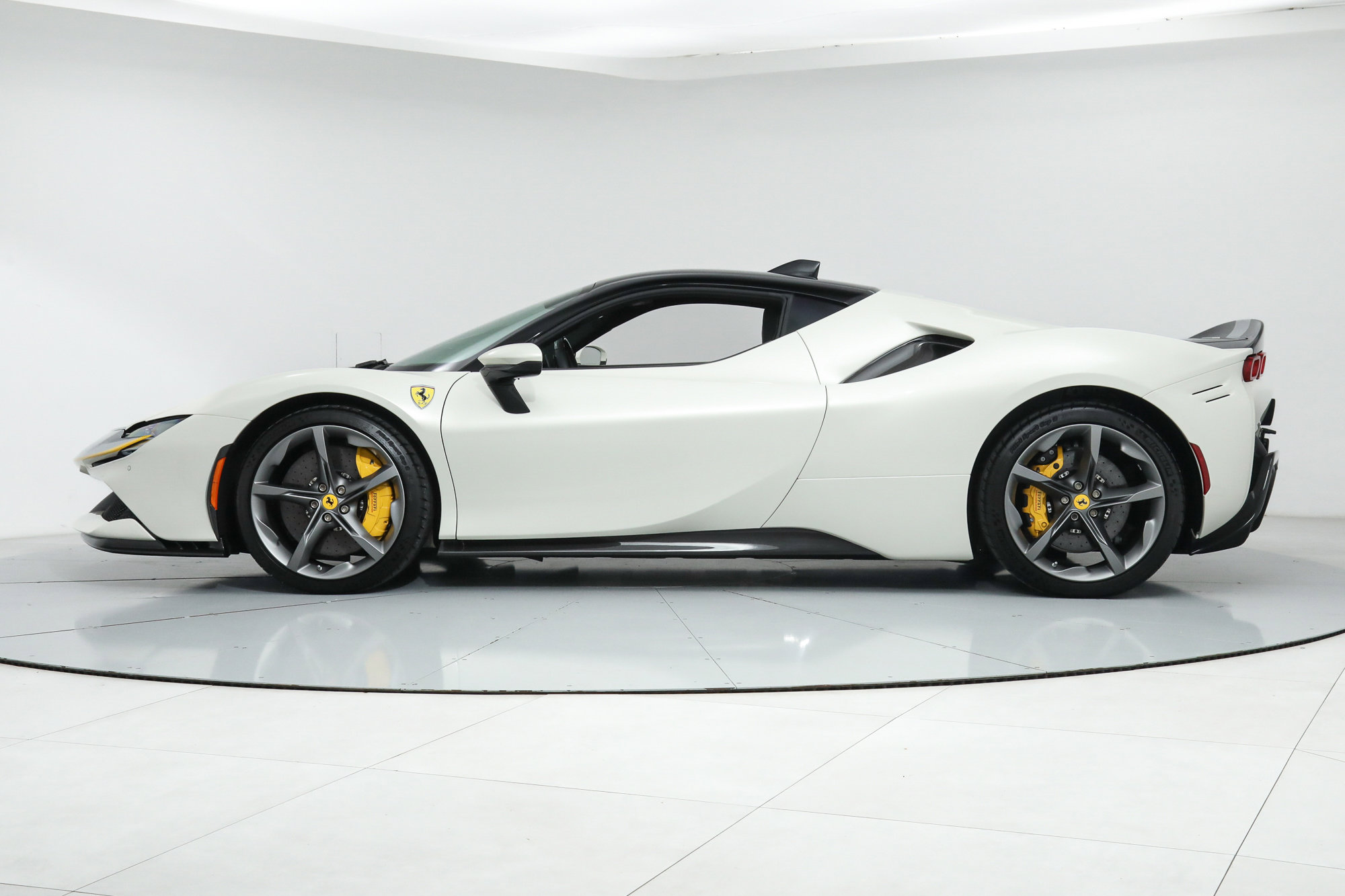 2021 Ferrari SF90 Stradale Assetto Fiorano photo 4
