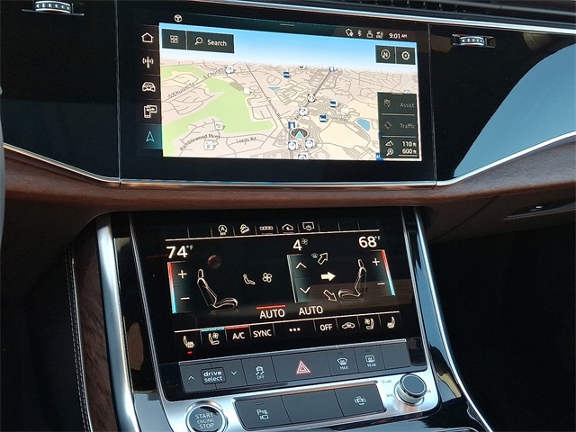 2024 Audi Q8 55 Premium Plus photo 27