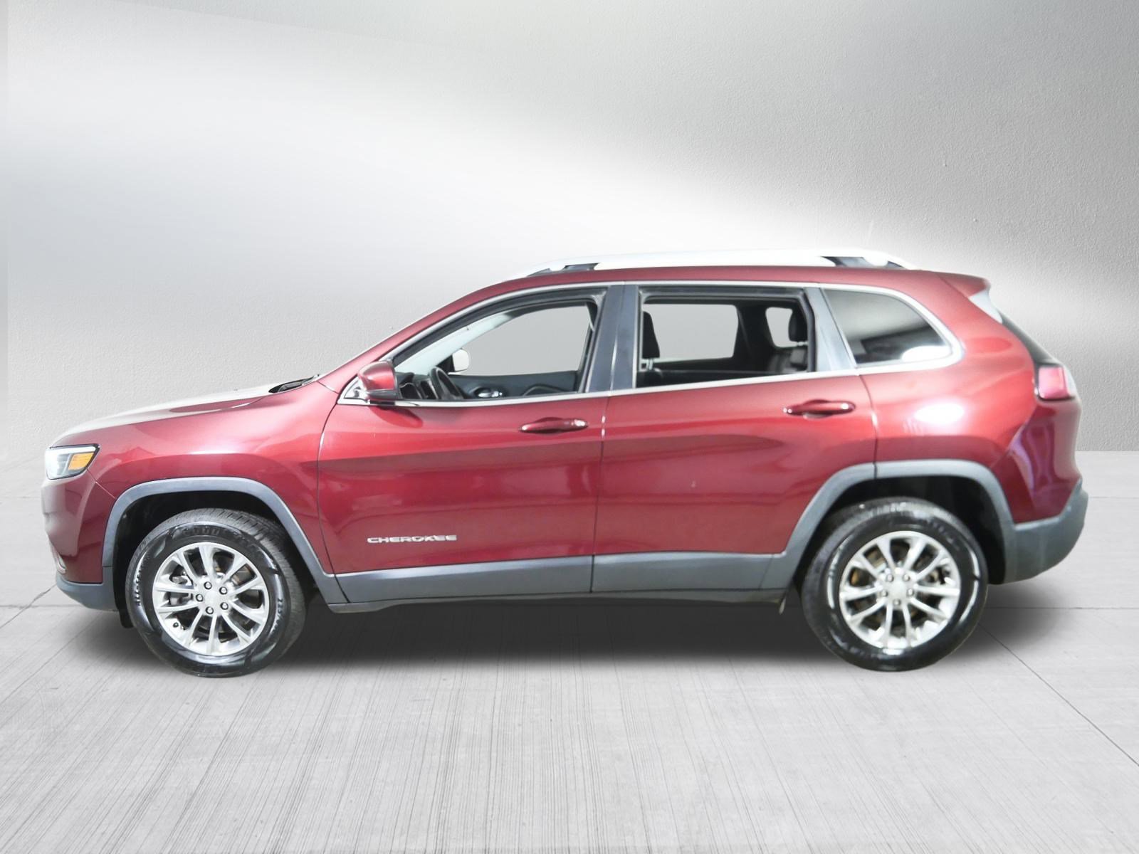 2019 Jeep Cherokee Latitude photo 4
