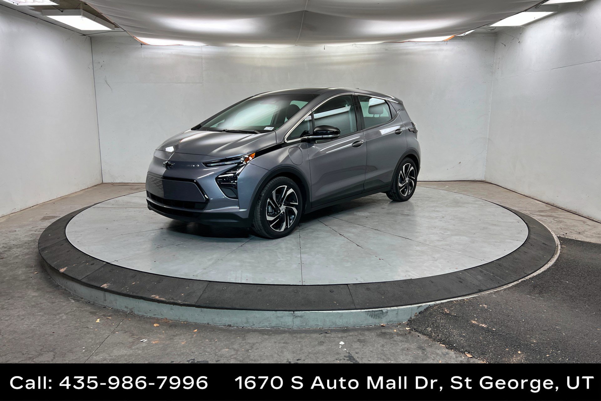 2023 Chevrolet Bolt EV 2LT's photo