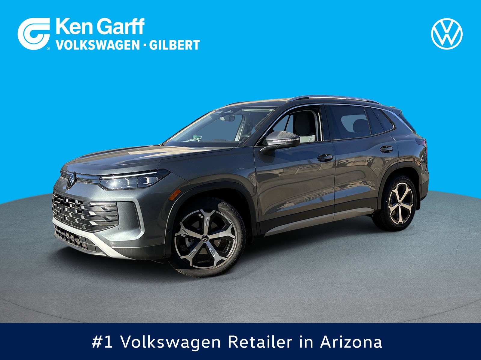 2026 Volkswagen Tiguan SE's photo