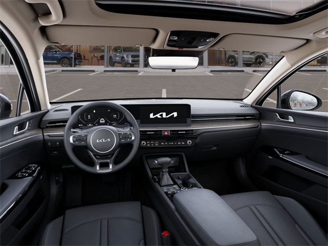 2025 Kia K5 EX photo 12