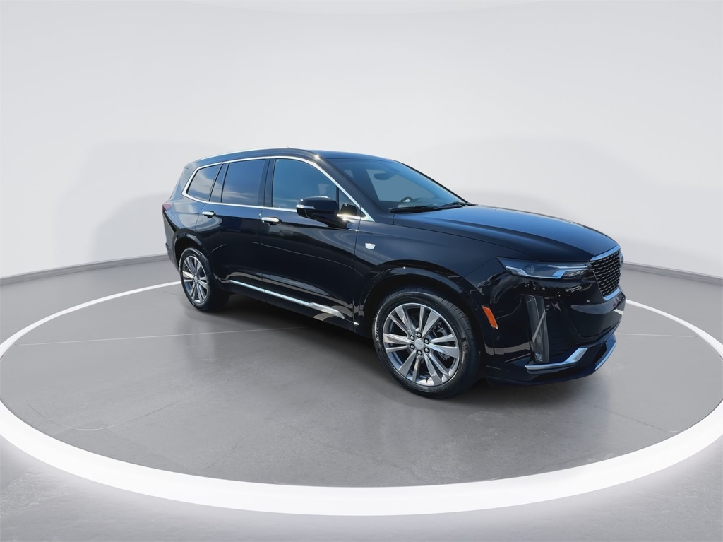 2025 Cadillac XT6 Premium Luxury photo 2