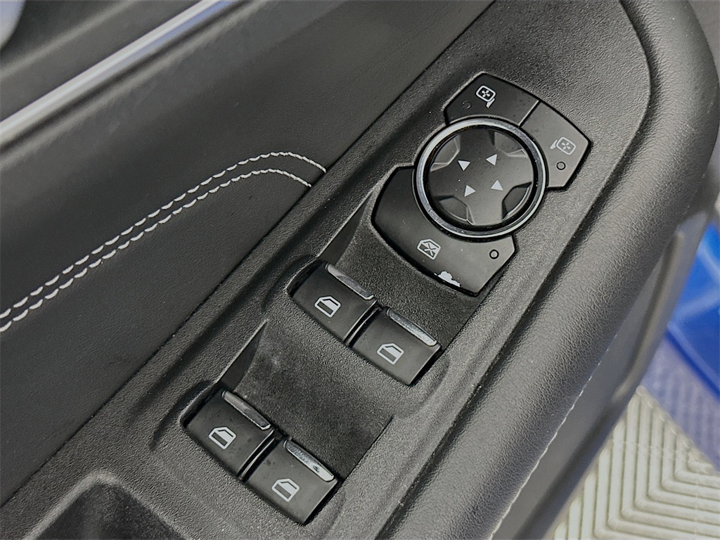 2024 Ford Edge Titanium photo 23