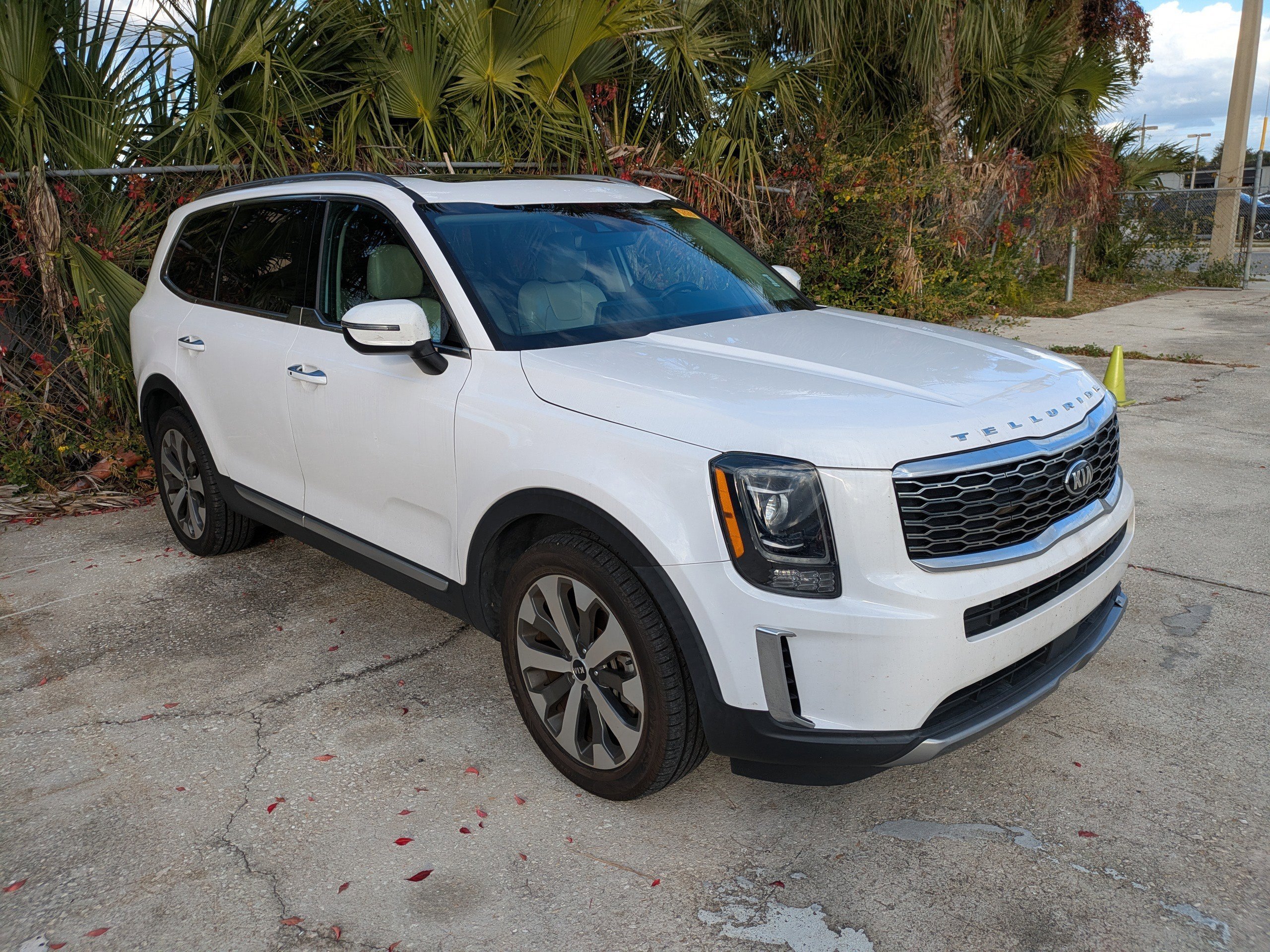 2021 Kia Telluride S's photo