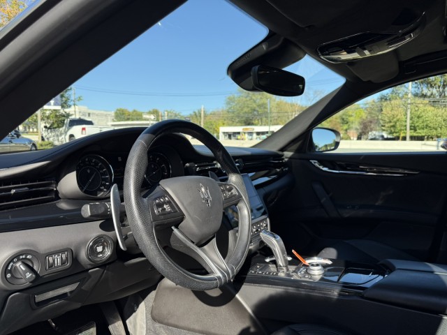 2022 Maserati Quattroporte Modena Q4 photo 8