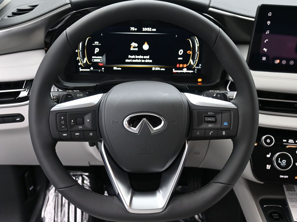 2026 Infiniti QX60 Luxe photo 18